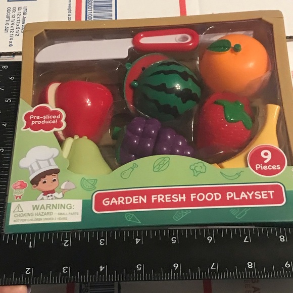 Relist Gourmet Play Garden Fresh Fruit Food Toy With Crate Playset 9 Pieces New - Picture 6 of 12